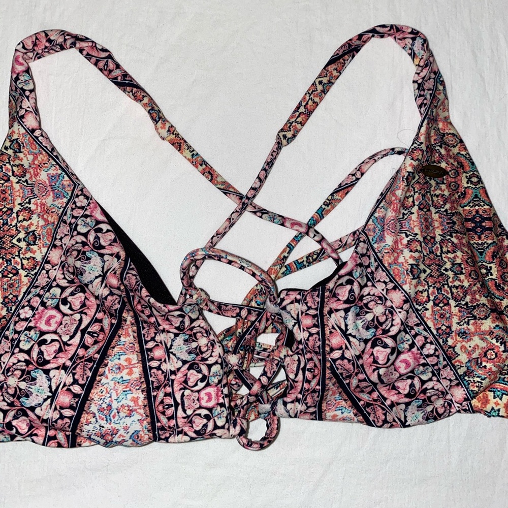 O’Neill Women’s Free Spirit Halter Top